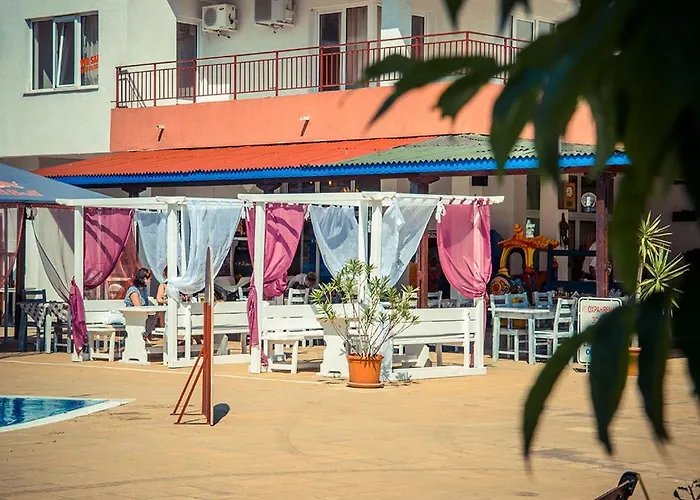 1kk Ve Sveti Vlas * Νεσέμπαρ